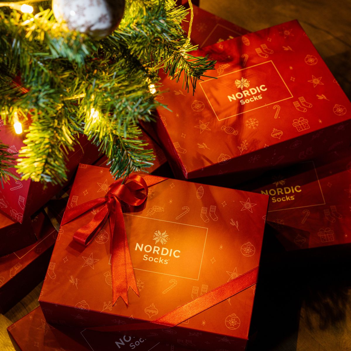 Christmas - Empty Gift Box